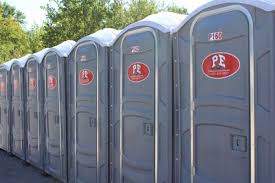 Best VIP or Luxury Restroom Trailers  in Mulberry, AR